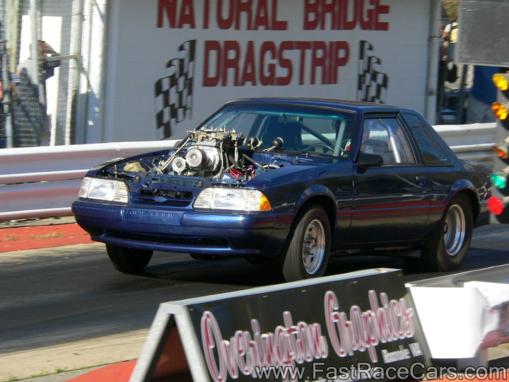 Blue MUSTANG Drag Car With Blower Motor