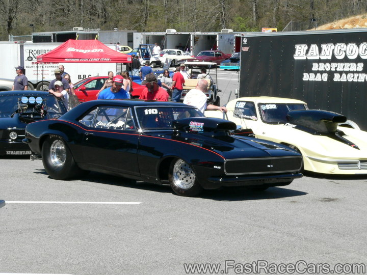 BLACK CAMARO 10.5 OUTLAW DRAG CAR
