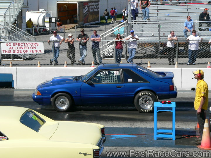 Blue MUSTANG Drag Car