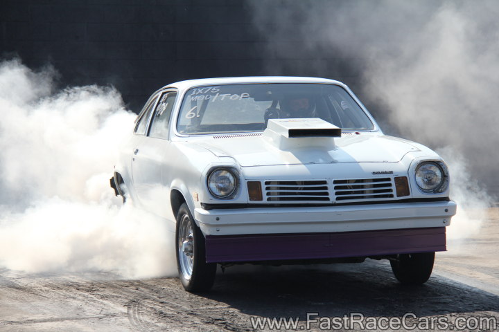 White 1975 Vega